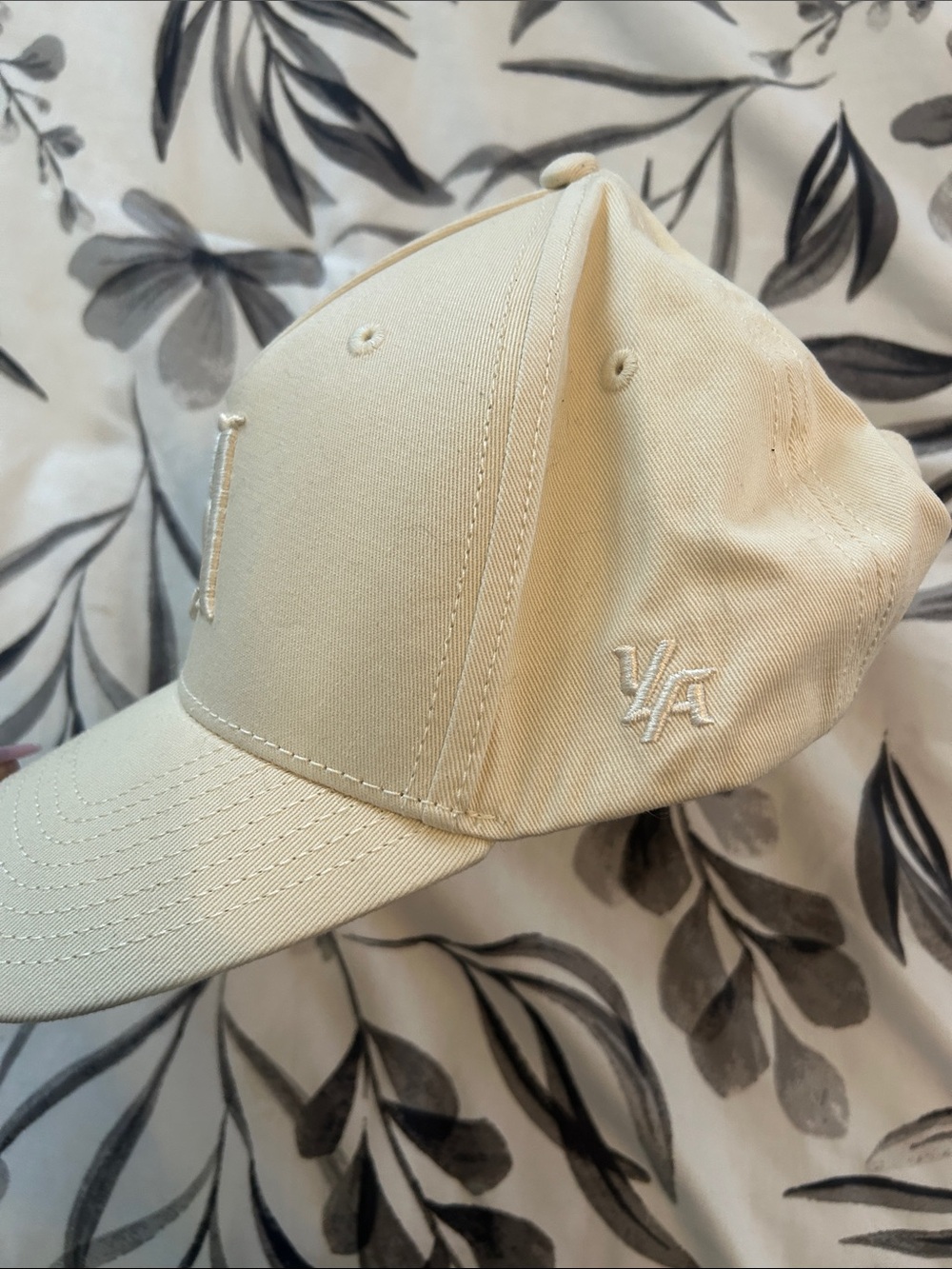 YoungLA cap - Picture 6 of 6
